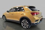 Volkswagen T-ROC 1.5 eTSI DSG