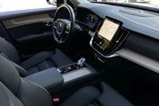 Volvo XC90 T8 AWD Plug-In Hybrid Plus Dark 7os