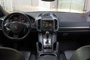 Porsche Cayenne Diesel Platinum Edition 3.0
