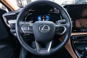 Lexus NX 450h+ Omotenashi 2.5 Hybrid Plug-in AWD