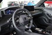 Peugeot 2008 GT e-DCS 1.2 mHEV