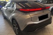 Toyota C-HR Style 2.0 Hybrid Dynamic Force Plug-in