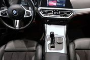BMW Seria 3 330i aut