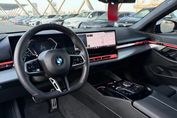 BMW Seria 5 520i M Sport