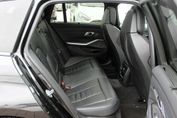 BMW Seria 3 330e sport-aut