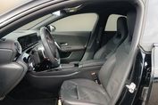 Mercedes CLA 180 mHEV 8G-DCT