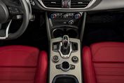 Alfa Romeo Stelvio Veloce Q4