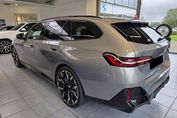 BMW Seria 5 Touring 520d xDrive M Sport