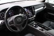 Volvo V60 B4 D Momentum Pro
