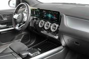 Mercedes EQA 250+ 70.5kWh AMG Line