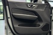 Volvo XC60 B4 B Essential