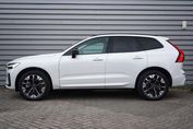 Volvo XC60 B5 AWD Ultra Dark