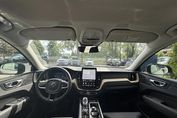Volvo XC60 B5 B AWD Plus Dark aut