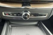 Volvo XC60 B5 AWD Ultra Dark