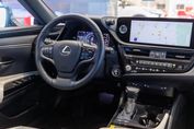 Lexus ES 300H f Sport Design