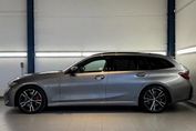 BMW Seria 3 Touring 330i xDrive M Sport