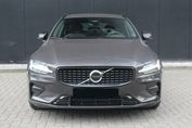 Volvo V60 B4 B Plus Dark