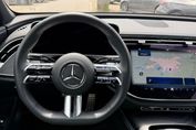 Mercedes Klasa E 220 d  4-Matic AMG