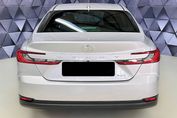 Toyota Camry Executive 2.5 Hybrid Dynamic Force