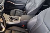 BMW Seria 3 320d xDrive Luxury Line aut