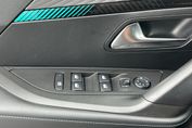Peugeot 2008 Allure Pack 1.2 PureTech EAT8