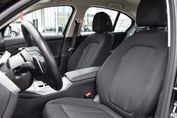 BMW Seria 3 318i