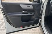 Mercedes GLB 200