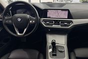 BMW Seria 3 320d Xdrive Advantage