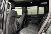 Land Rover Defender 110 D250 S