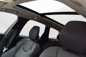Volvo XC60 T6 Plug-In Hybrid AWD Plus Dark aut