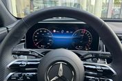 Mercedes Klasa E 300 e 4-Matic AMG