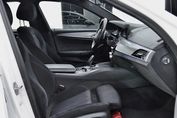 BMW Seria 5 530e xDrive M Sport