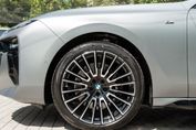 BMW Seria 7 740d xDrive M Sport
