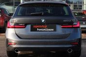 BMW Seria 3 Touring 320d xDrive Sport Line