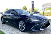 Lexus ES 300h Omotenashi