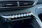 Peugeot 3008 1.2 PureTech Allure S&S EAT8