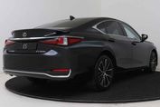 Lexus ES 300h Business Edition 2.5 E-CVT