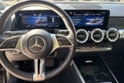 Mercedes GLB 200