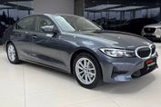 BMW Seria 3 318i