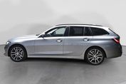 BMW Seria 3 330i xDrive sport-aut