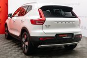 Volvo XC40 T3 Momentum Pro
