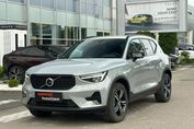 Volvo XC40 B3 Plus Dark aut
