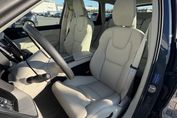 Volvo XC60 T6 Plug-In Hybrid AWD Plus Dark aut