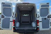 Volkswagen Crafter L4H2 Zabudowa brygadowa AT