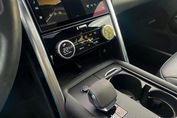 Land Rover Discovery D250 S