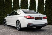 BMW Seria 5 520d xDrive M Sport sport-aut