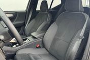 Volvo XC40 B3 Plus Dark