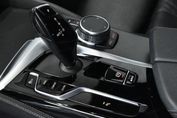 BMW Seria 5 520d xDrive M Sport mHEV aut