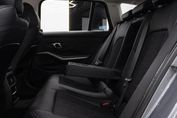 BMW Seria 3 318i aut