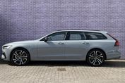 Volvo V90 T6 AWD Plug-In Hybrid Ultra Dark